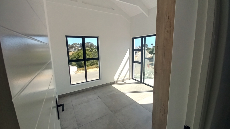 3 Bedroom Property for Sale in Shelley Point Western Cape